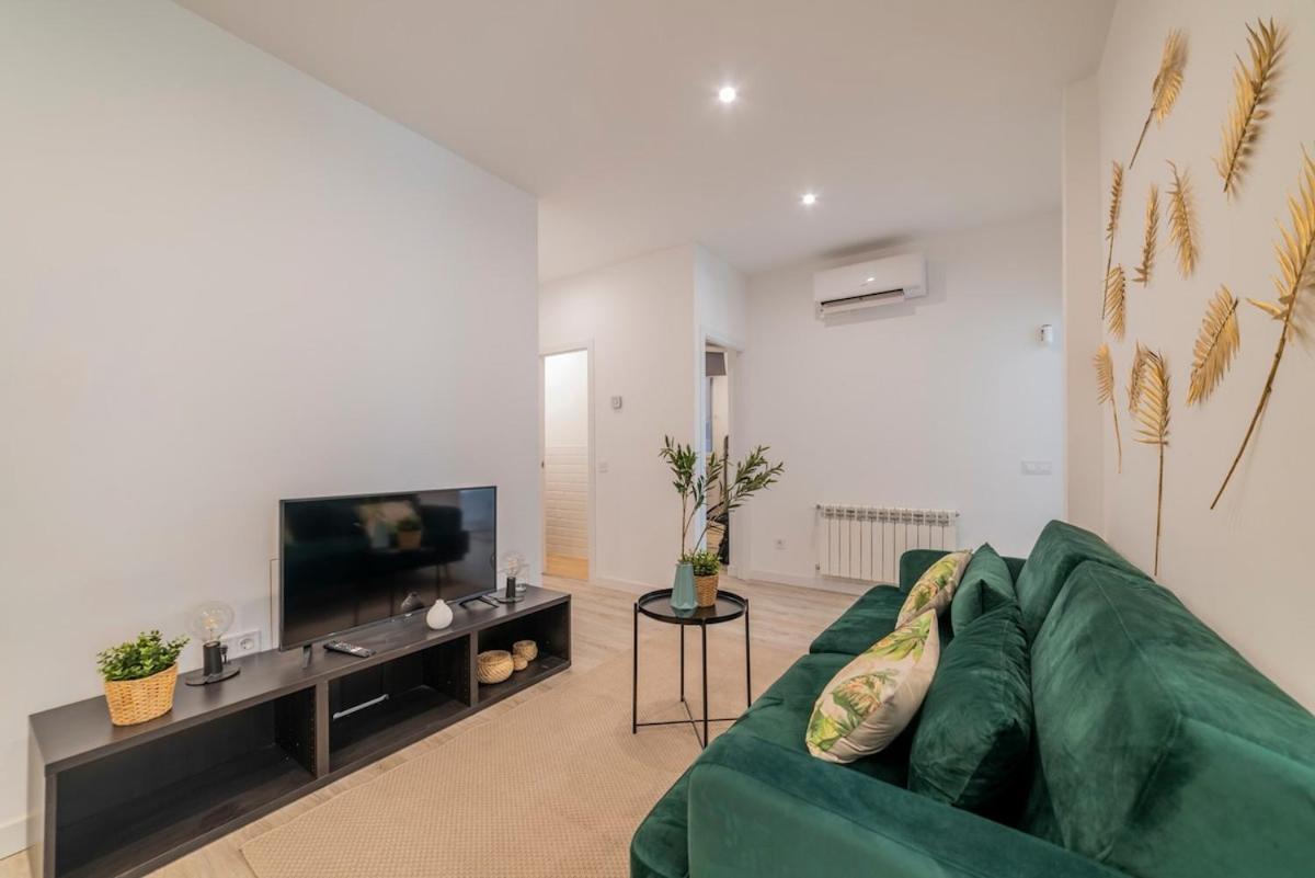 Encantador Apartamento Atocha Мадрид Экстерьер фото